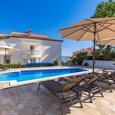 Villa Garden Apartment With Pool Opatija Zewnętrze zdjęcie