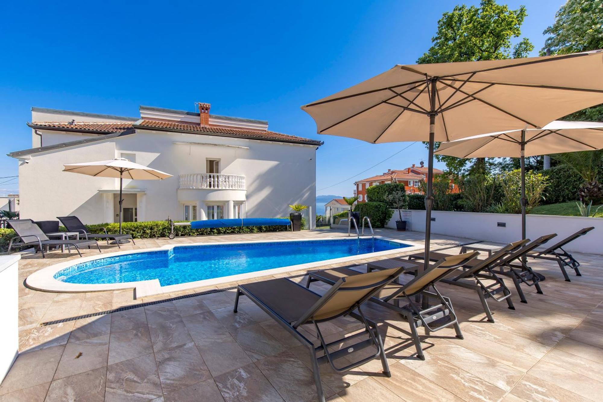 Villa Garden Apartment With Pool Opatija Zewnętrze zdjęcie