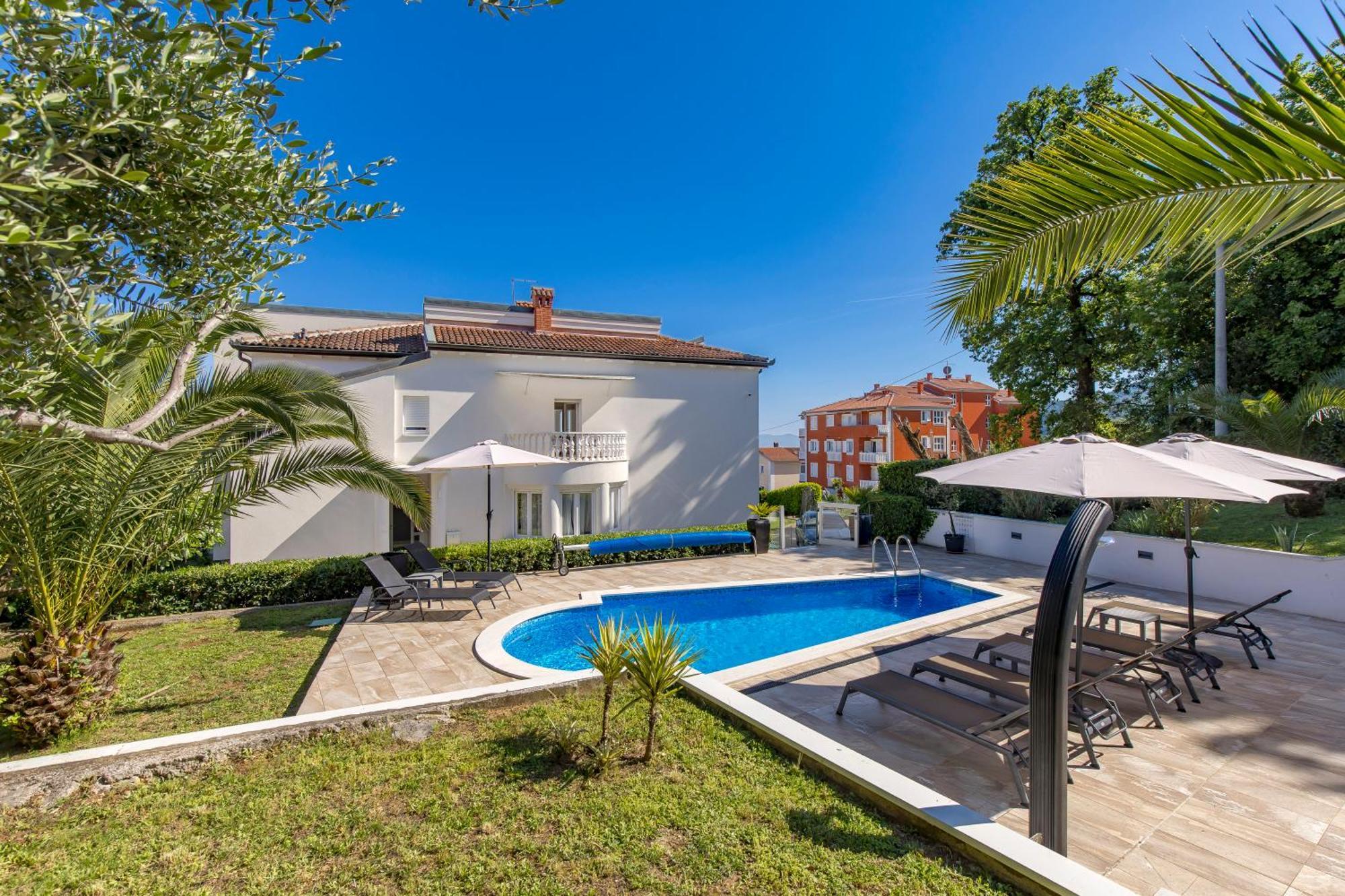 Villa Garden Apartment With Pool Opatija Zewnętrze zdjęcie